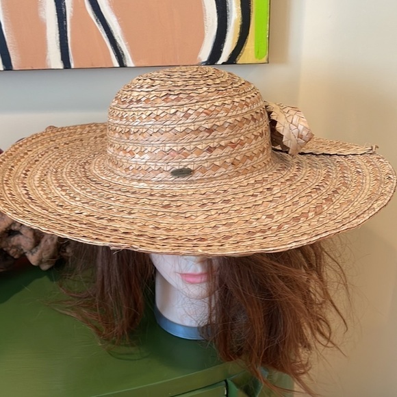 Liz Claiborne straw hat - Picture 5 of 10